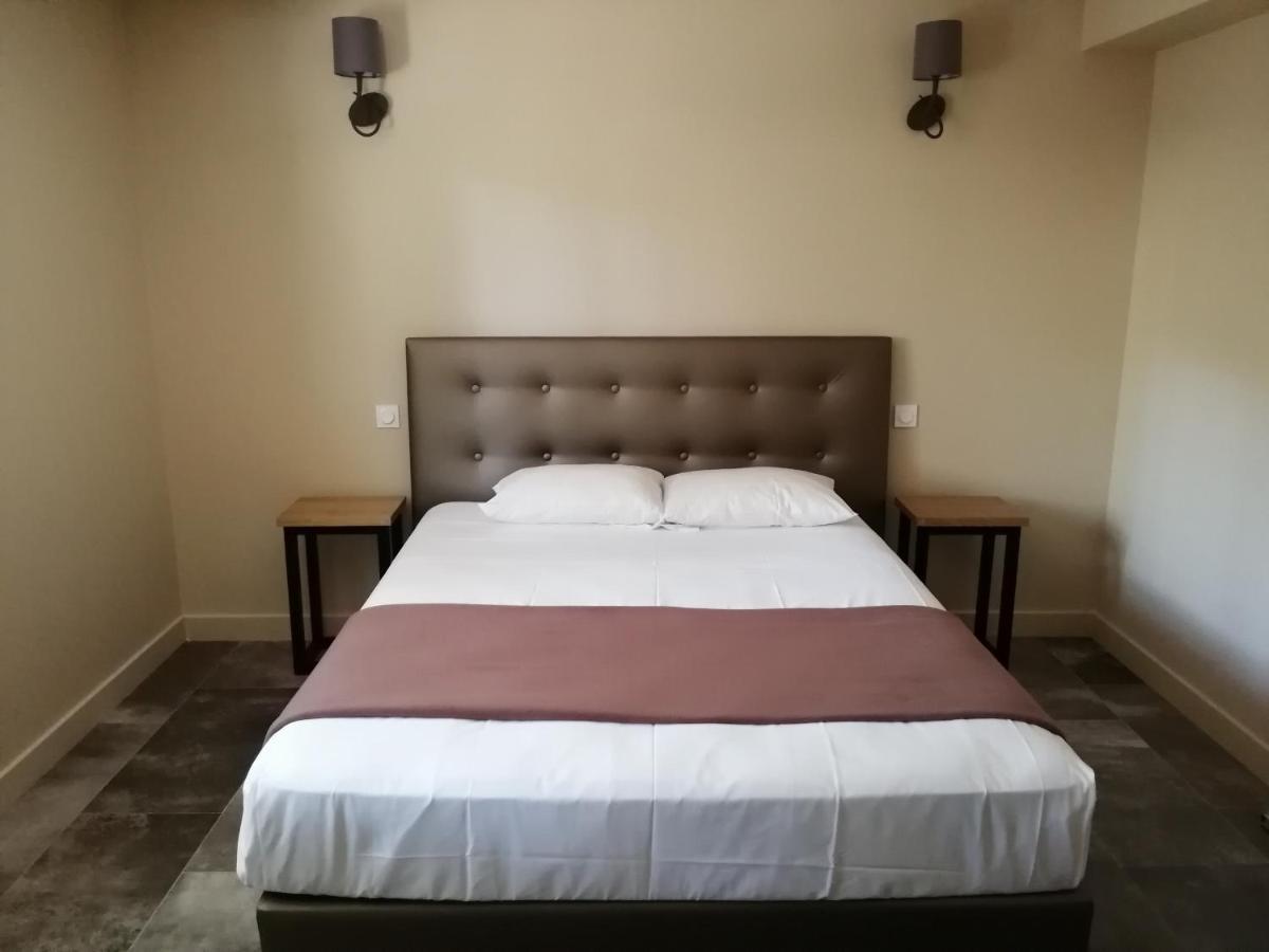 גלריה Auberge Ferayola מראה חיצוני תמונה