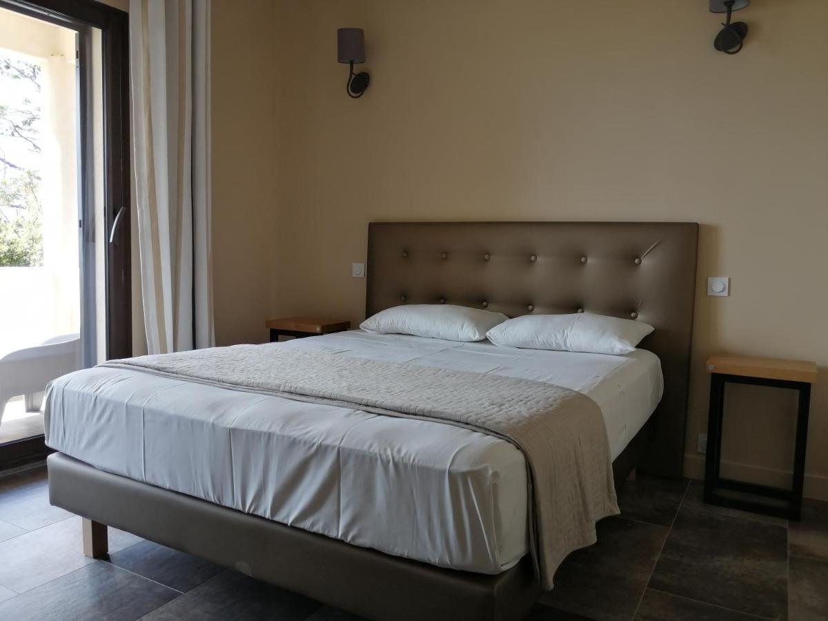 גלריה Auberge Ferayola מראה חיצוני תמונה