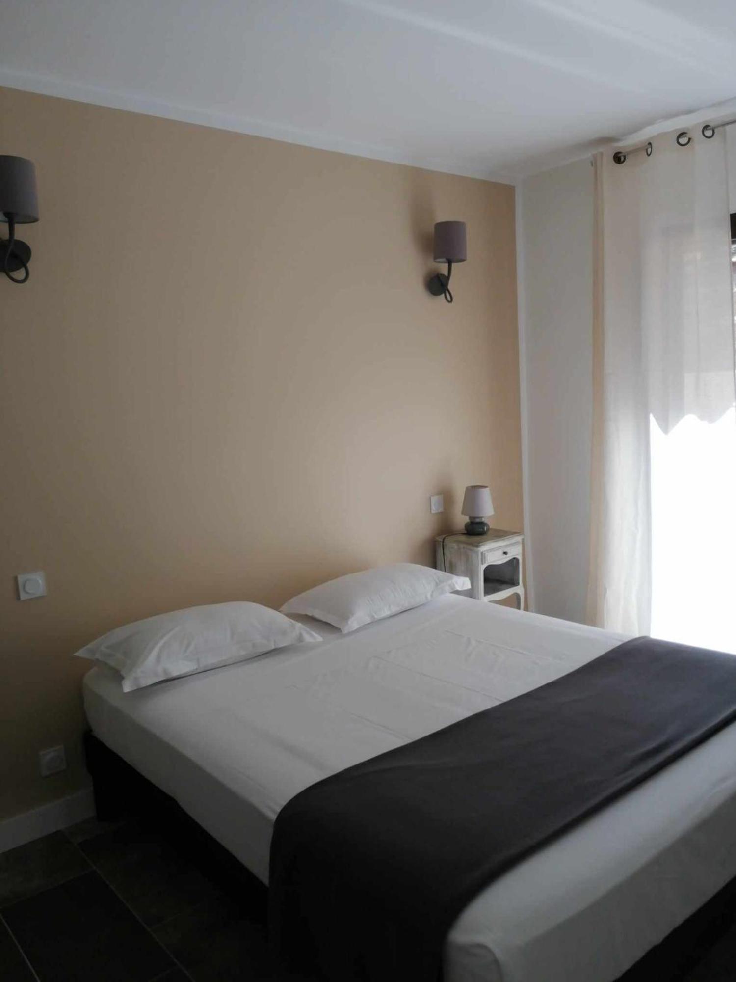 גלריה Auberge Ferayola מראה חיצוני תמונה