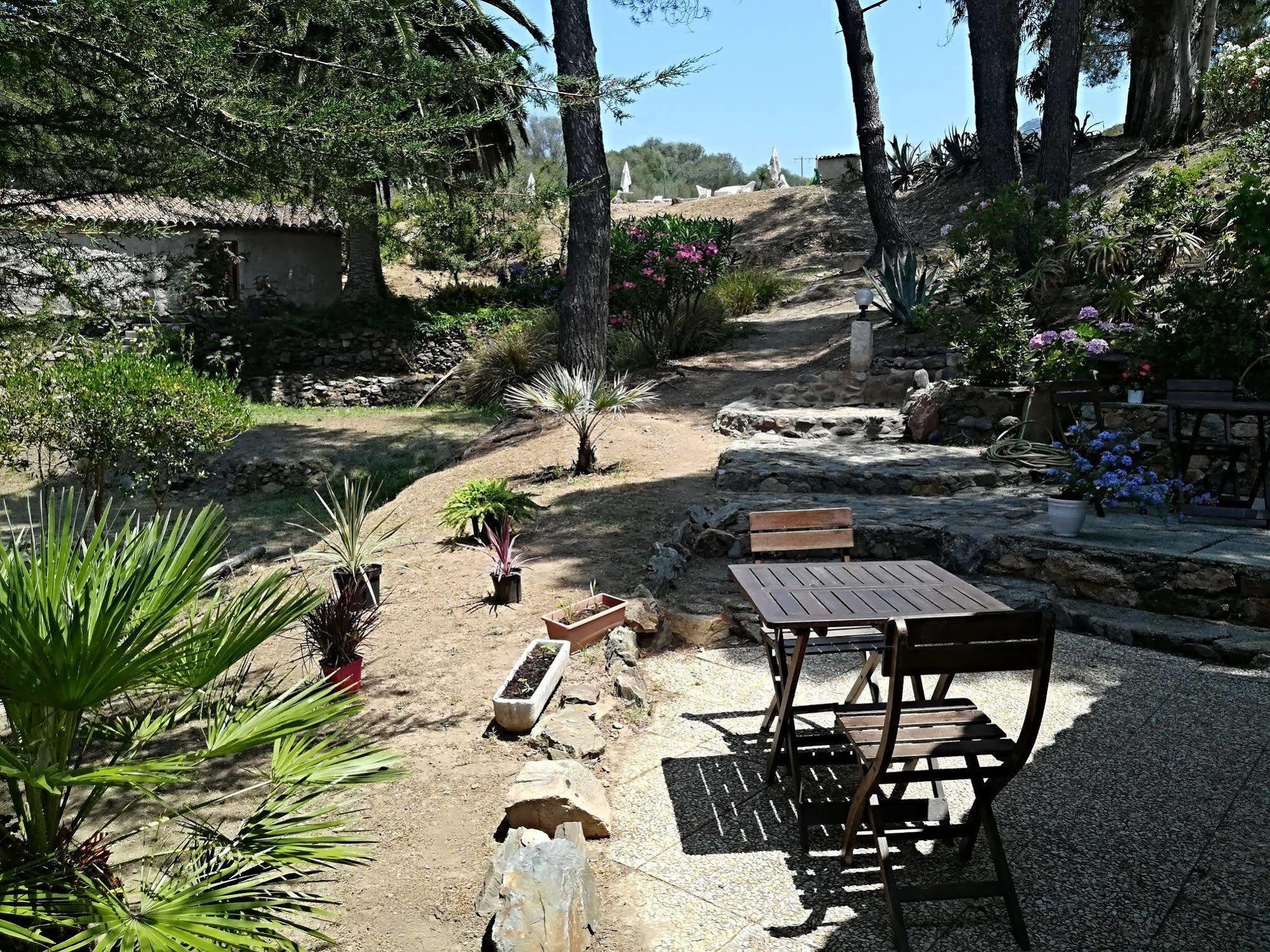 גלריה Auberge Ferayola מראה חיצוני תמונה